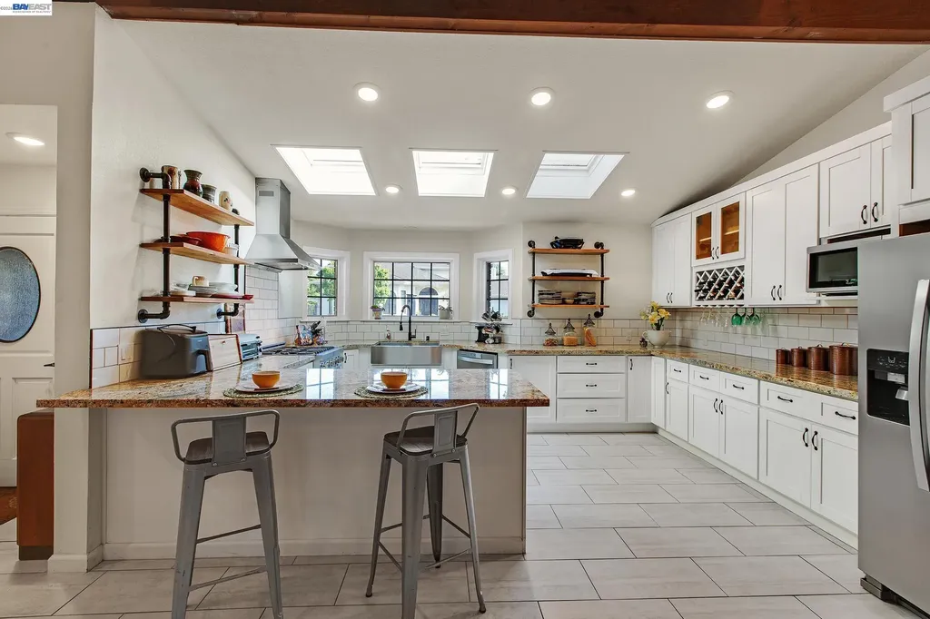 1932 College Avenue Livermore CA 94550
