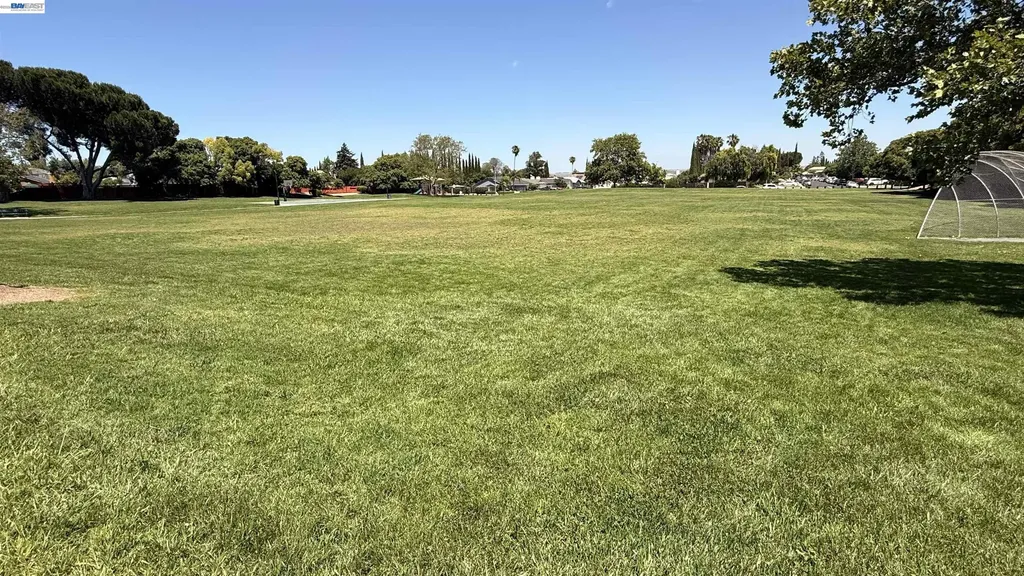 460 Lisa Ann Street Bay Point CA 94565