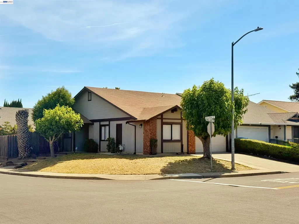 460 Lisa Ann Street Bay Point CA 94565
