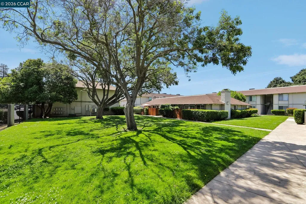 825 Oak Grove Road Concord CA 94518