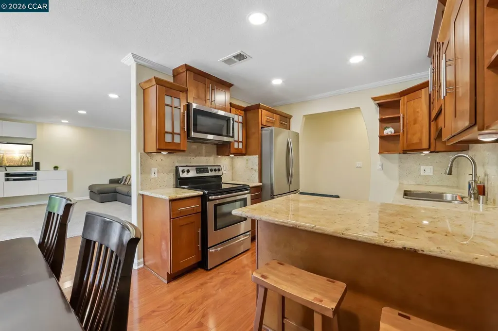 825 Oak Grove Road Concord CA 94518