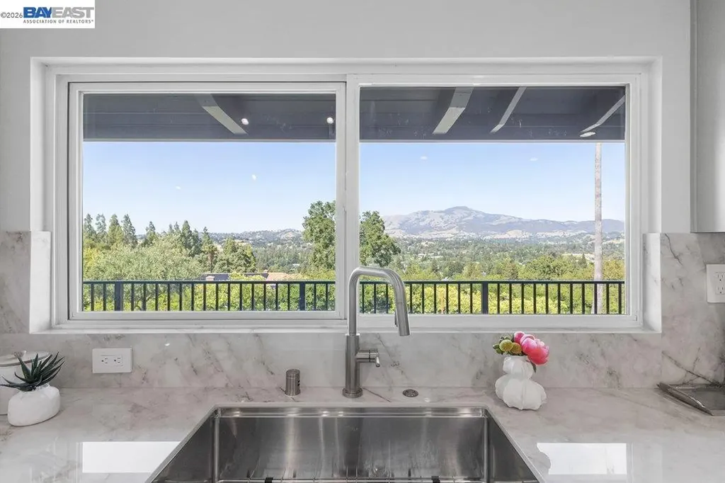 481 Montcrest Place Danville CA 94526