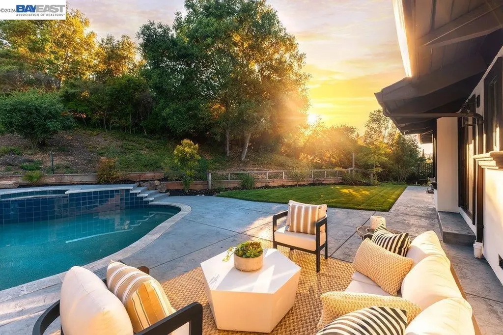 481 Montcrest Place Danville CA 94526