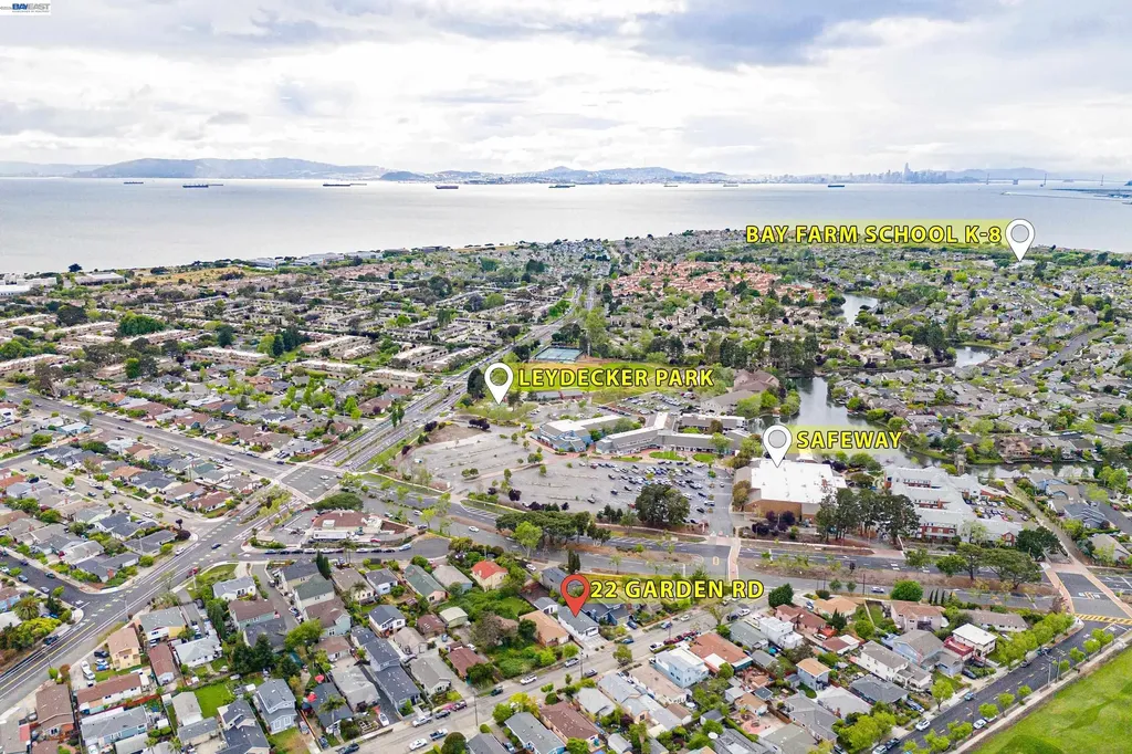 22 Garden Road Alameda CA 94502