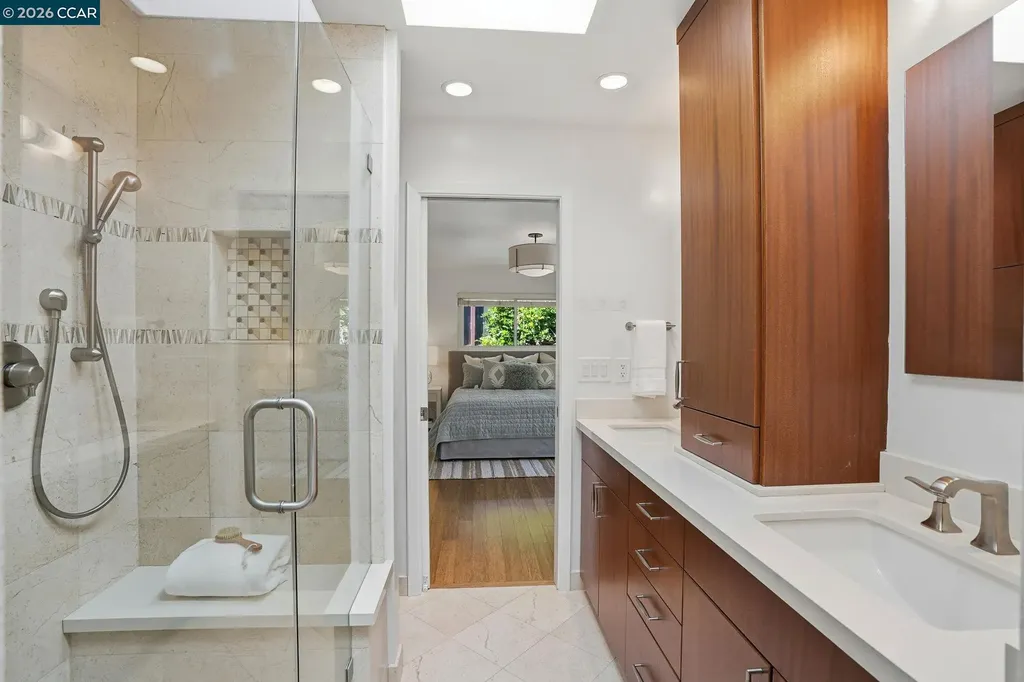 260 Corliss Drive Moraga CA 94556