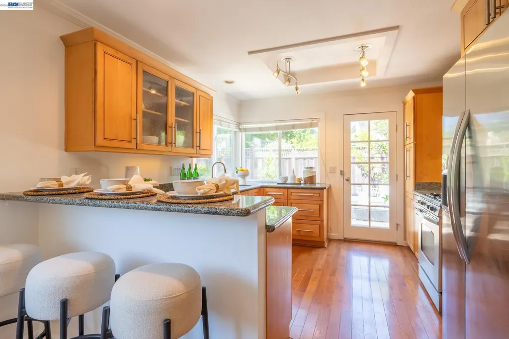 6713 Elm Court Dublin CA 94568