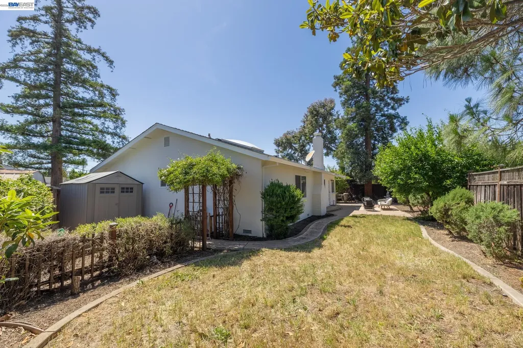 6713 Elm Court Dublin CA 94568