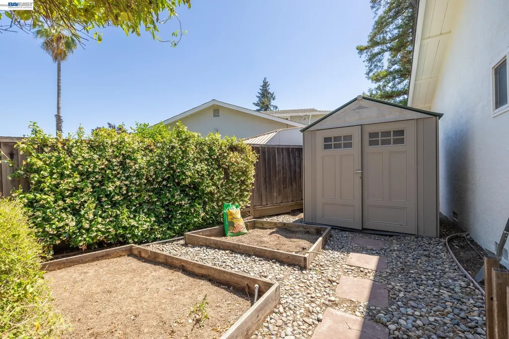 6713 Elm Court Dublin CA 94568