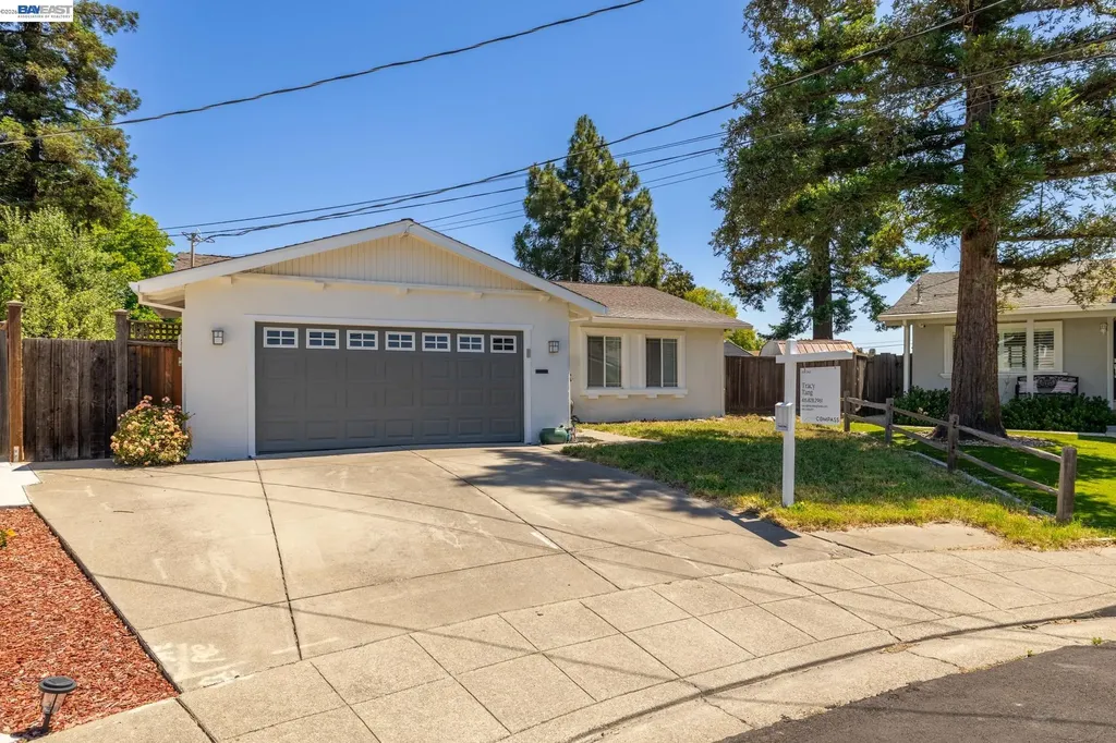 6713 Elm Court Dublin CA 94568