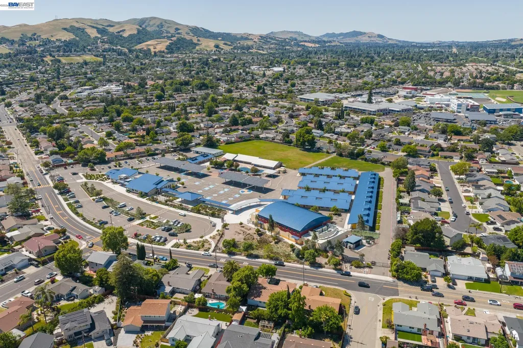 6713 Elm Court Dublin CA 94568
