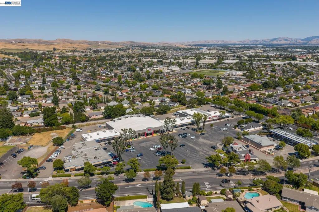 6713 Elm Court Dublin CA 94568