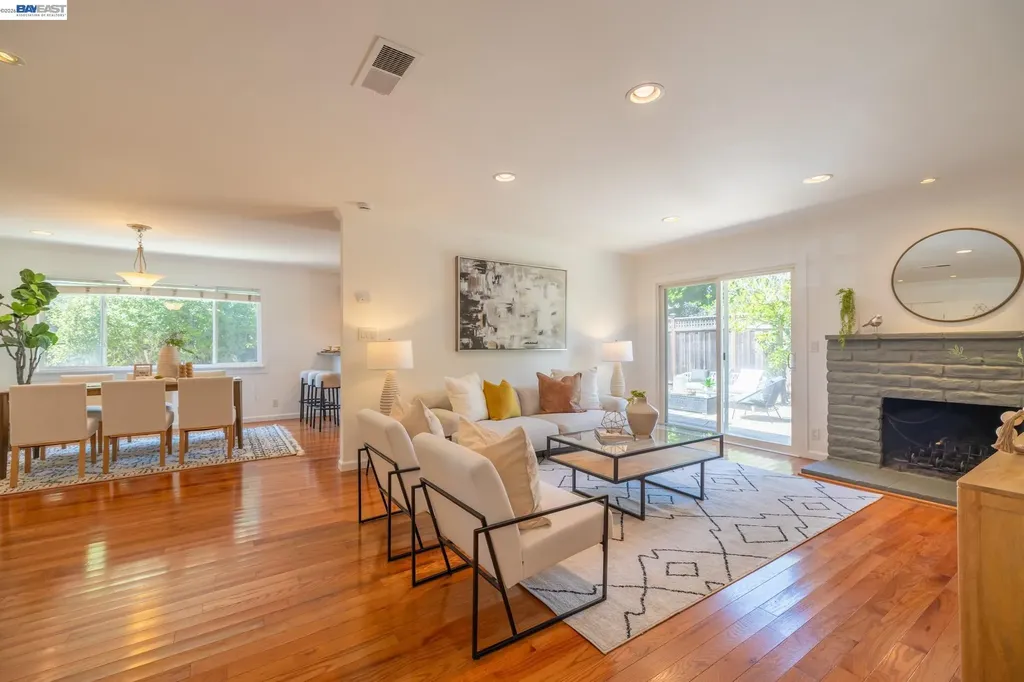 6713 Elm Court Dublin CA 94568
