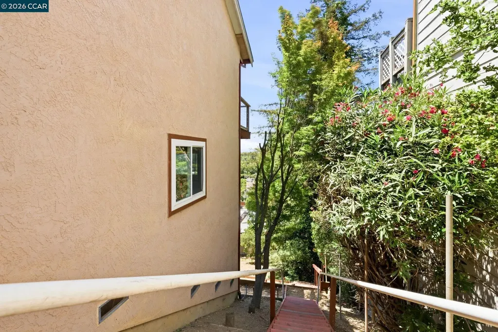 265 Toledo Court Vallejo CA 94591
