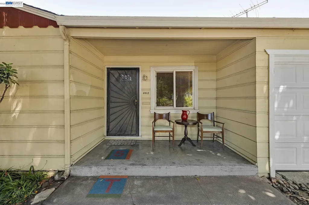 462 Hampton Road Hayward CA 94541