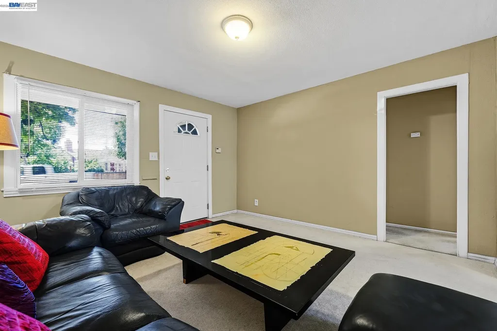 462 Hampton Road Hayward CA 94541