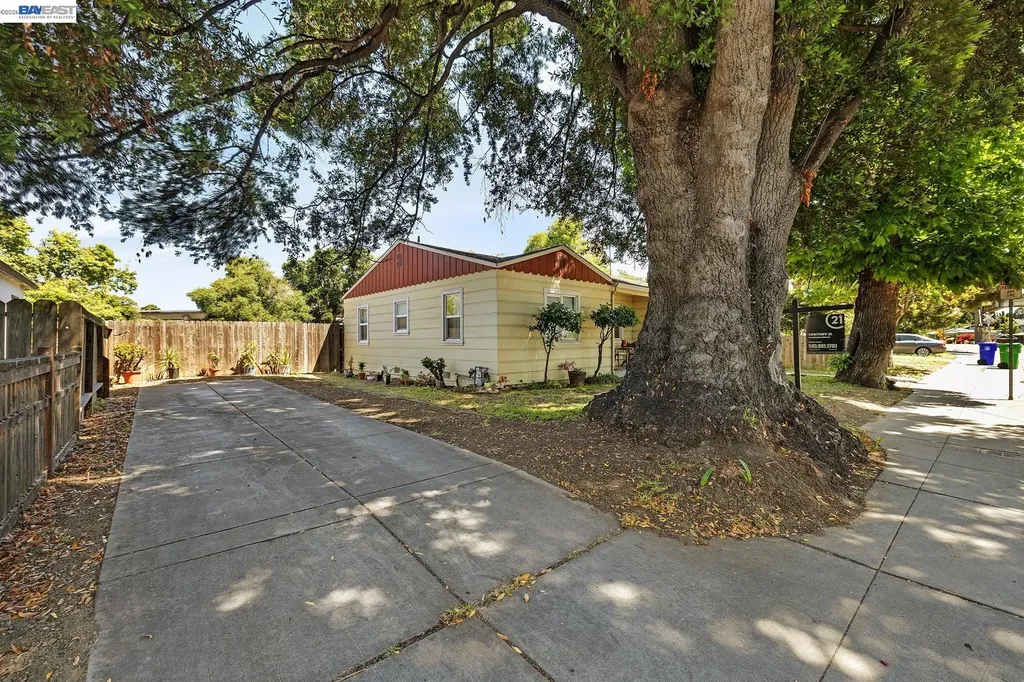 462 Hampton Road Hayward CA 94541