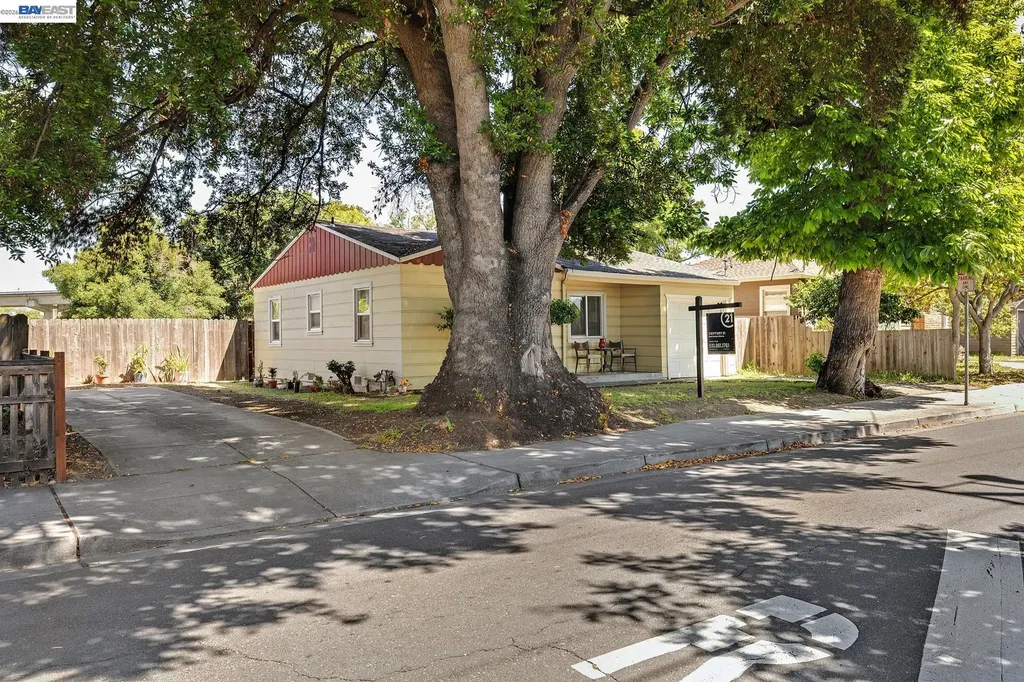 462 Hampton Road Hayward CA 94541