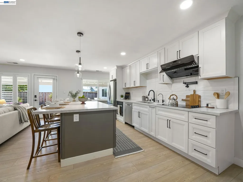 43225 Mintwood Street Fremont CA 94550