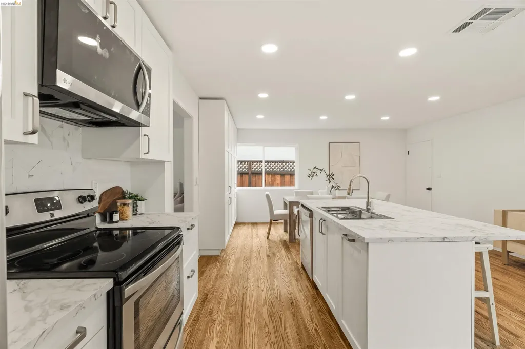 1722 Via Chorro San Lorenzo CA 94580