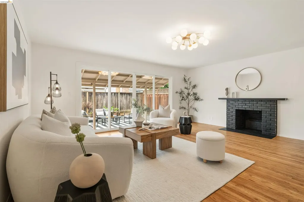 1722 Via Chorro San Lorenzo CA 94580