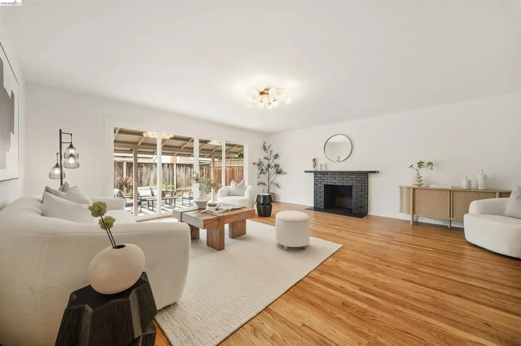 1722 Via Chorro San Lorenzo CA 94580