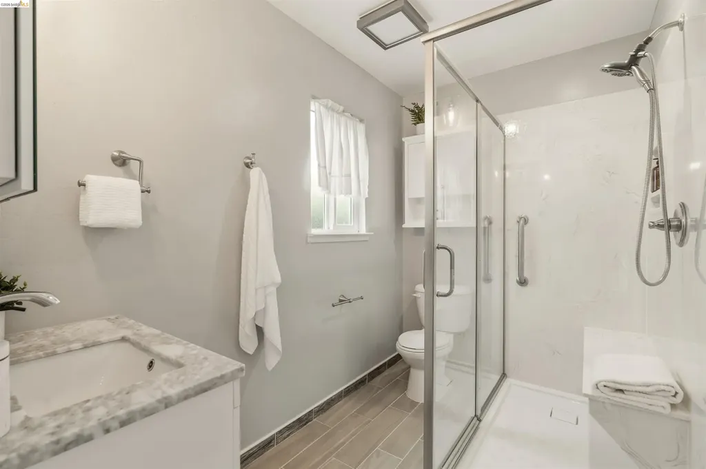 1722 Via Chorro San Lorenzo CA 94580