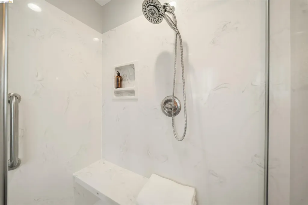 1722 Via Chorro San Lorenzo CA 94580