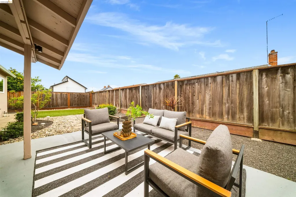 1722 Via Chorro San Lorenzo CA 94580