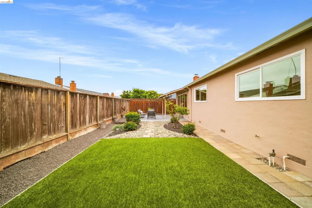 1722 Via Chorro San Lorenzo CA 94580
