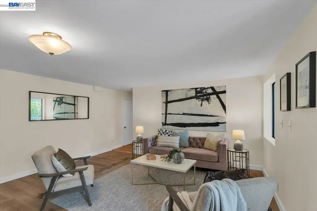 652 Valle Vista Avenue Oakland CA 94610