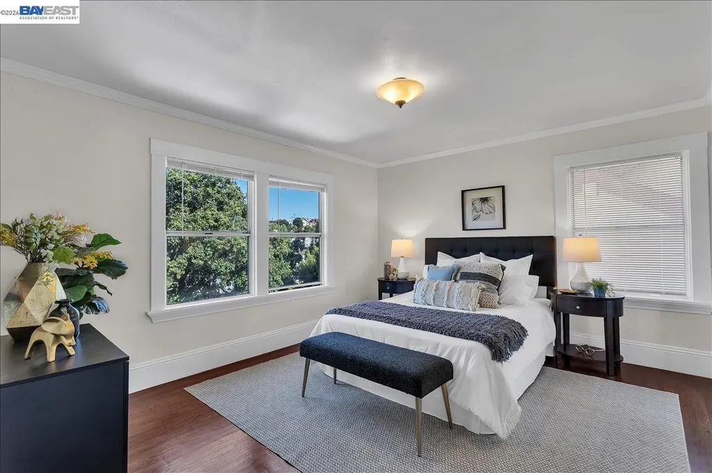 652 Valle Vista Avenue Oakland CA 94610