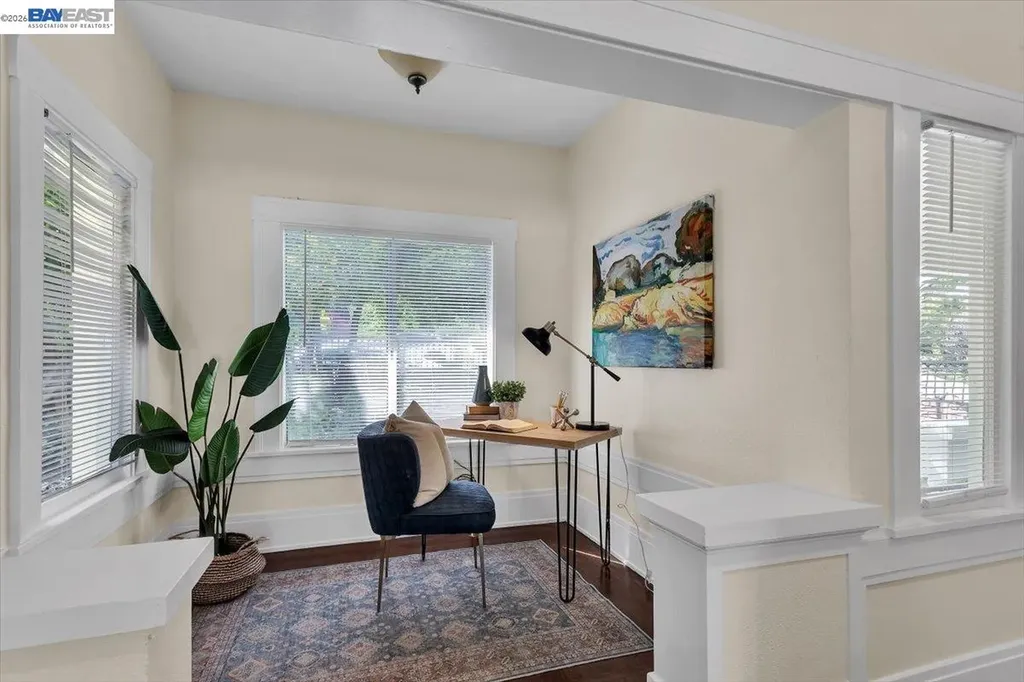 652 Valle Vista Avenue Oakland CA 94610