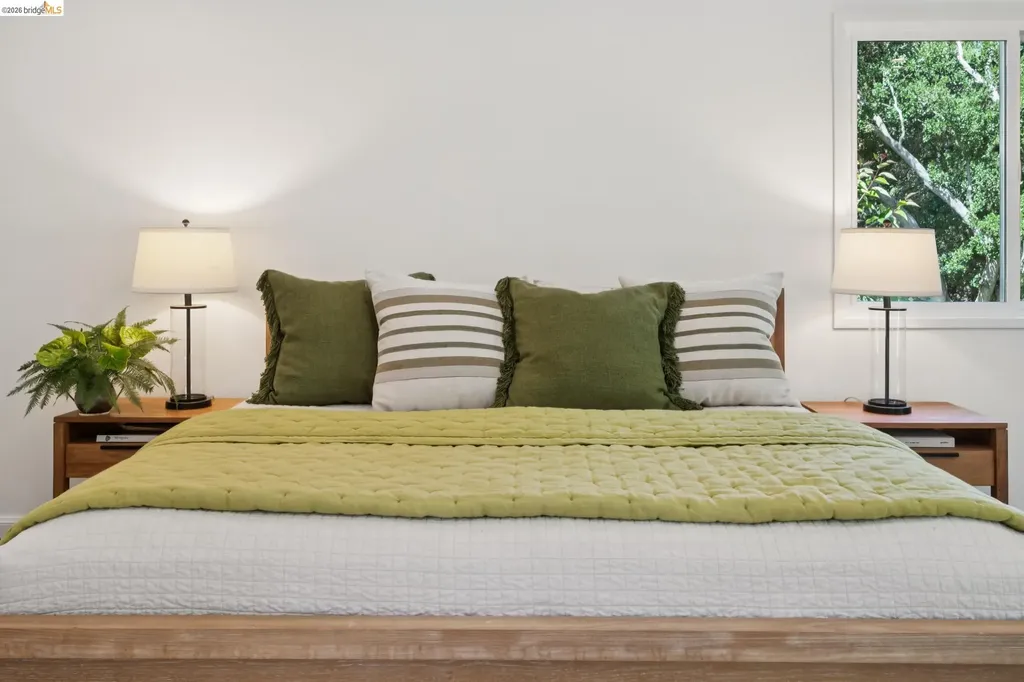 73 Kingston Road Kensington CA 94707