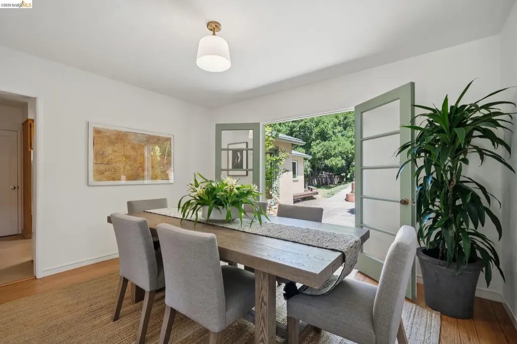 73 Kingston Road Kensington CA 94707