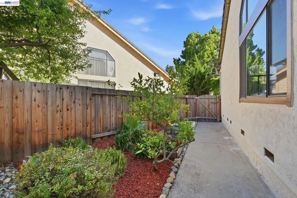 43518 Euclid Drive Fremont CA 94539