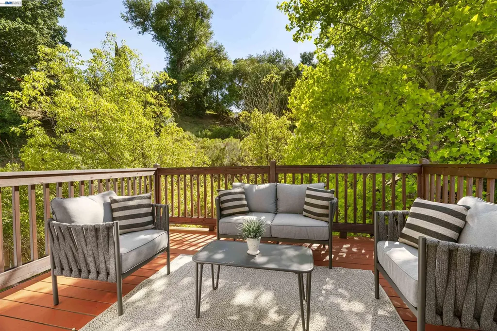 2123 Hidden Pond Road Lafayette CA 94549