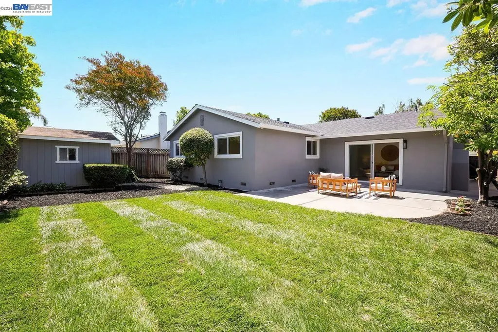 34352 Newton Court Fremont CA 94555