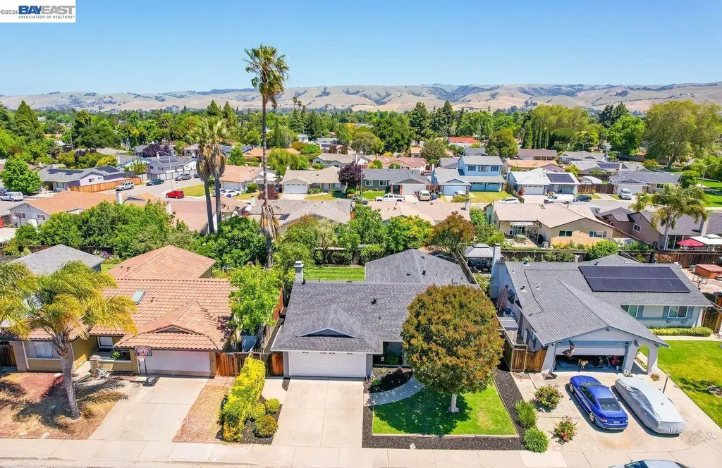 34352 Newton Court Fremont CA 94555