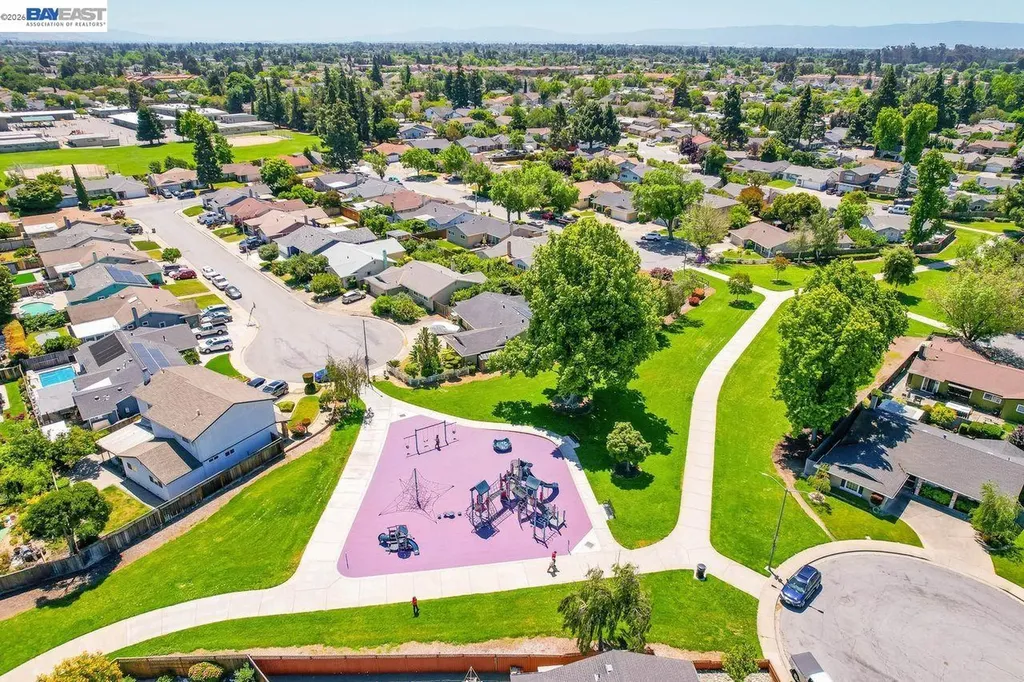 34352 Newton Court Fremont CA 94555