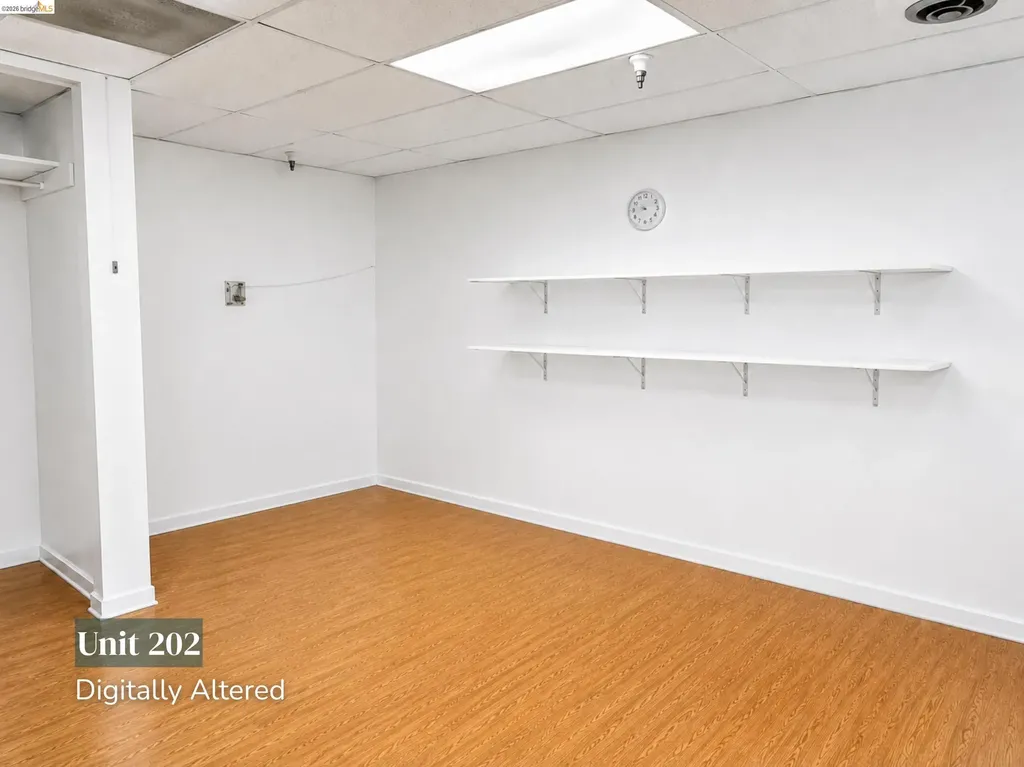 324 10th Street 202 Oakland CA 94607
