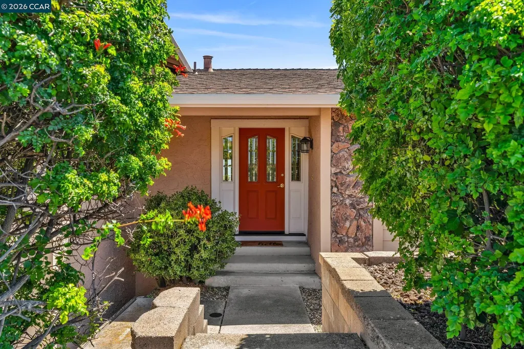 2240 Westwood Lane Pittsburg CA 94565