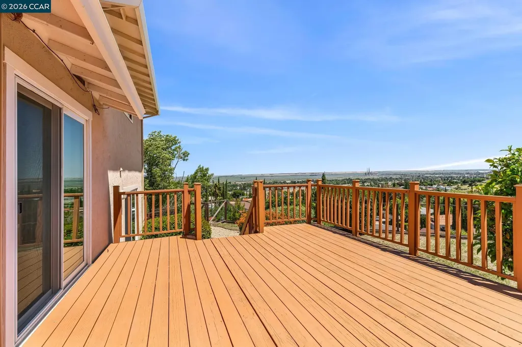 2240 Westwood Lane Pittsburg CA 94565