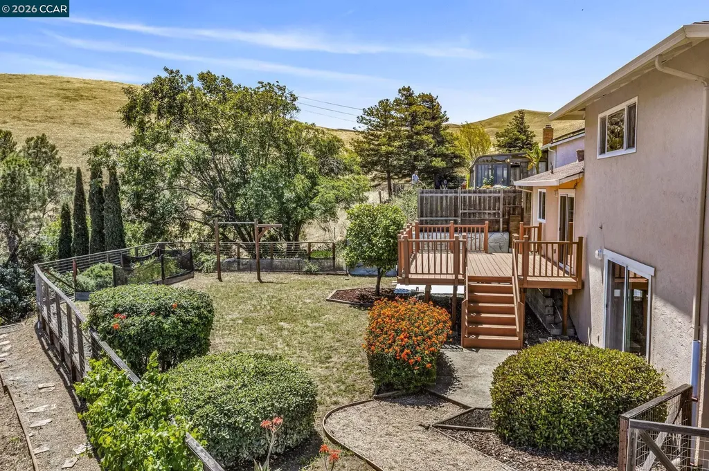 2240 Westwood Lane Pittsburg CA 94565