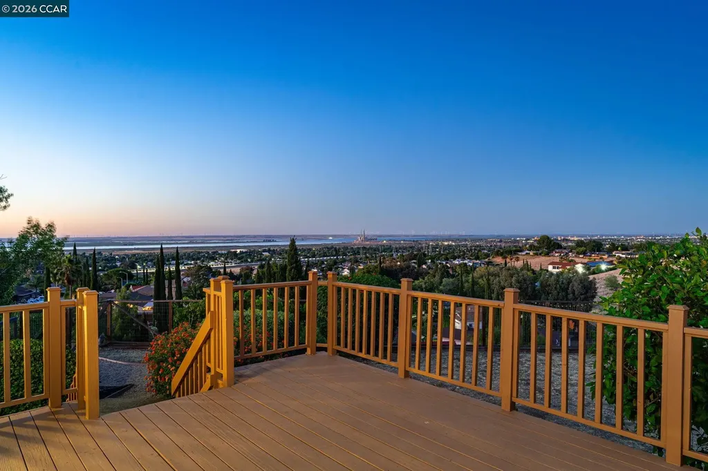 2240 Westwood Lane Pittsburg CA 94565