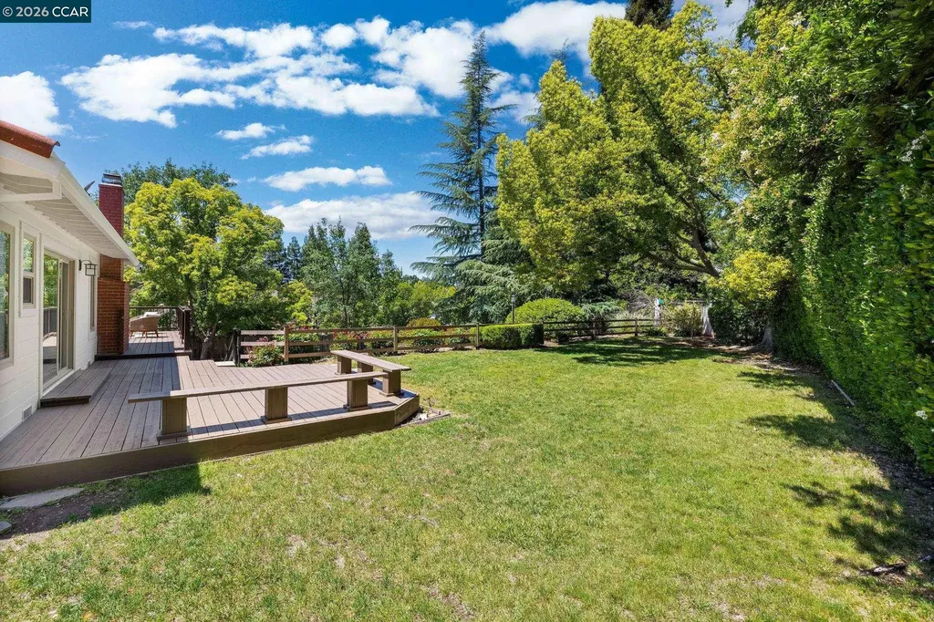 1740 Oro Valley Circle Walnut Creek CA 94596