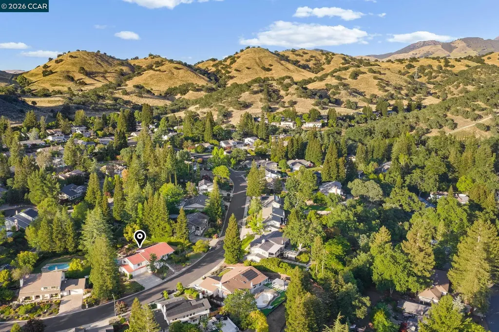 1740 Oro Valley Circle Walnut Creek CA 94596