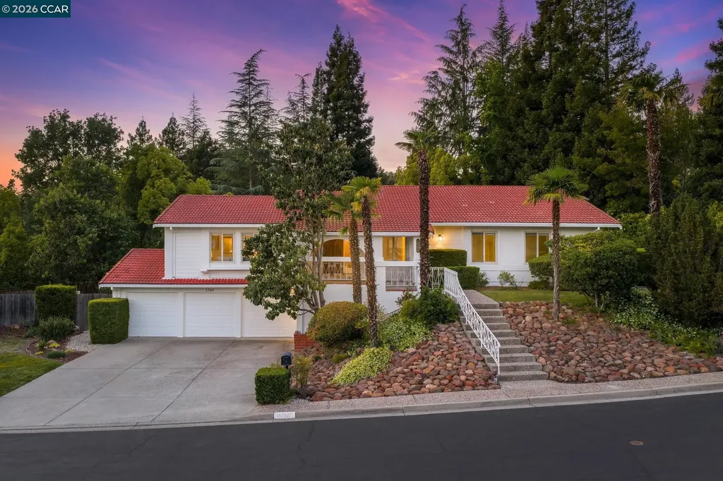1740 Oro Valley Circle Walnut Creek CA 94596