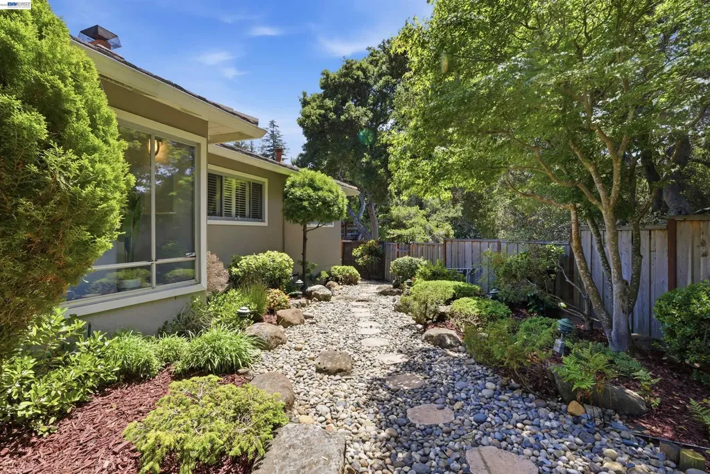 1723 Germaine Court Hayward CA 94541