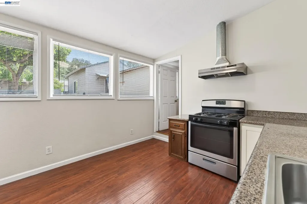 25468 Belmont Avenue Hayward CA 94542