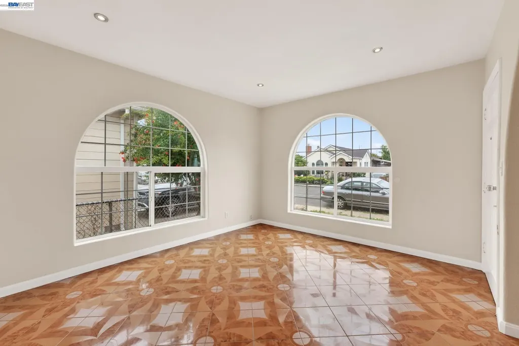 25468 Belmont Avenue Hayward CA 94542